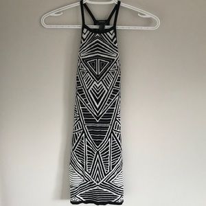 Patterned BodyCon Bandage Midi Dress